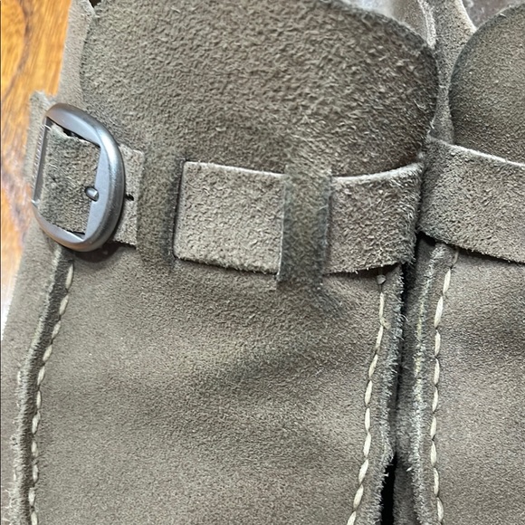 Birkenstock Women’s Brown Suede Slip-On Shoes - Picture 7 of 7